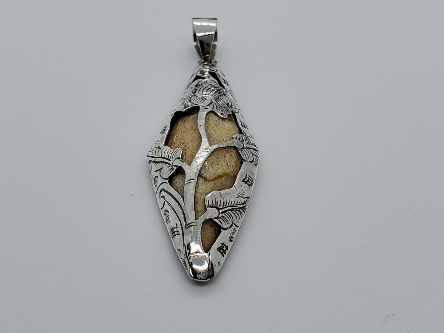 Cocoon Pendant