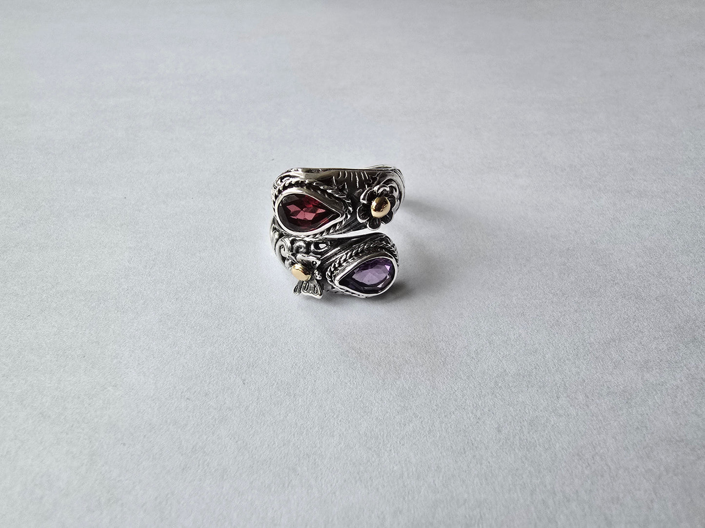 Huggie Ring - Amethyst & Garnet