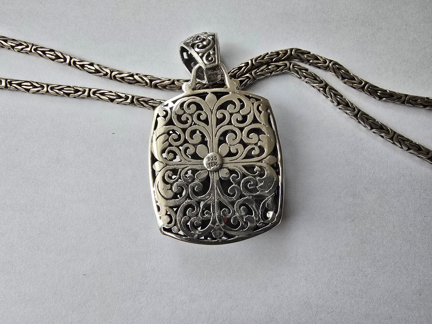 Batur Pendant