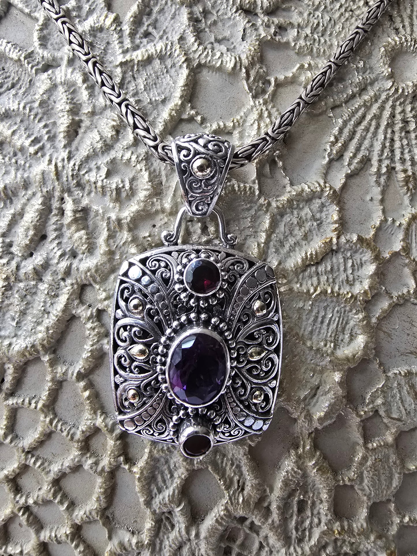 Batur Pendant