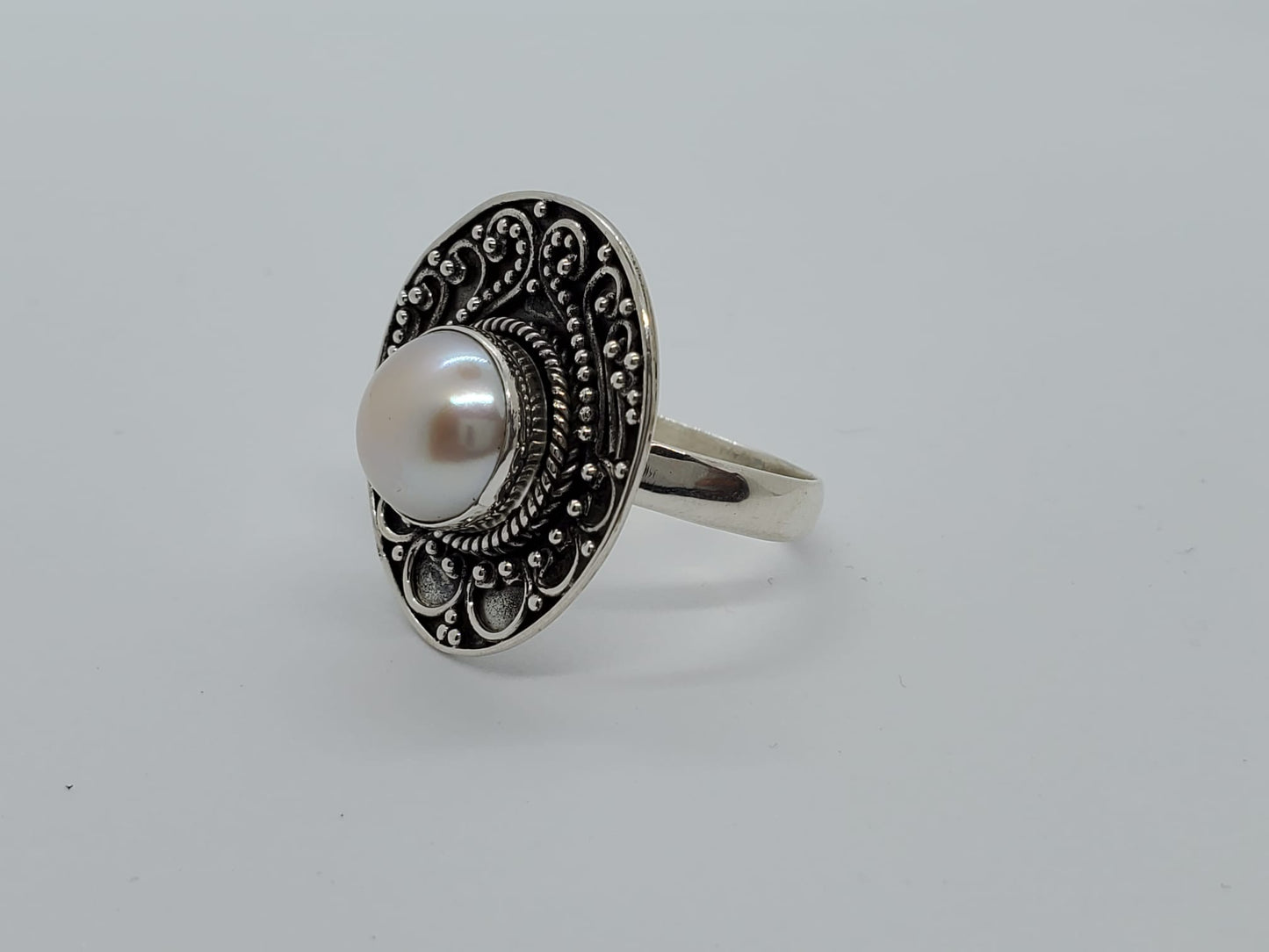 Mabe Pearl Cocktail Ring
