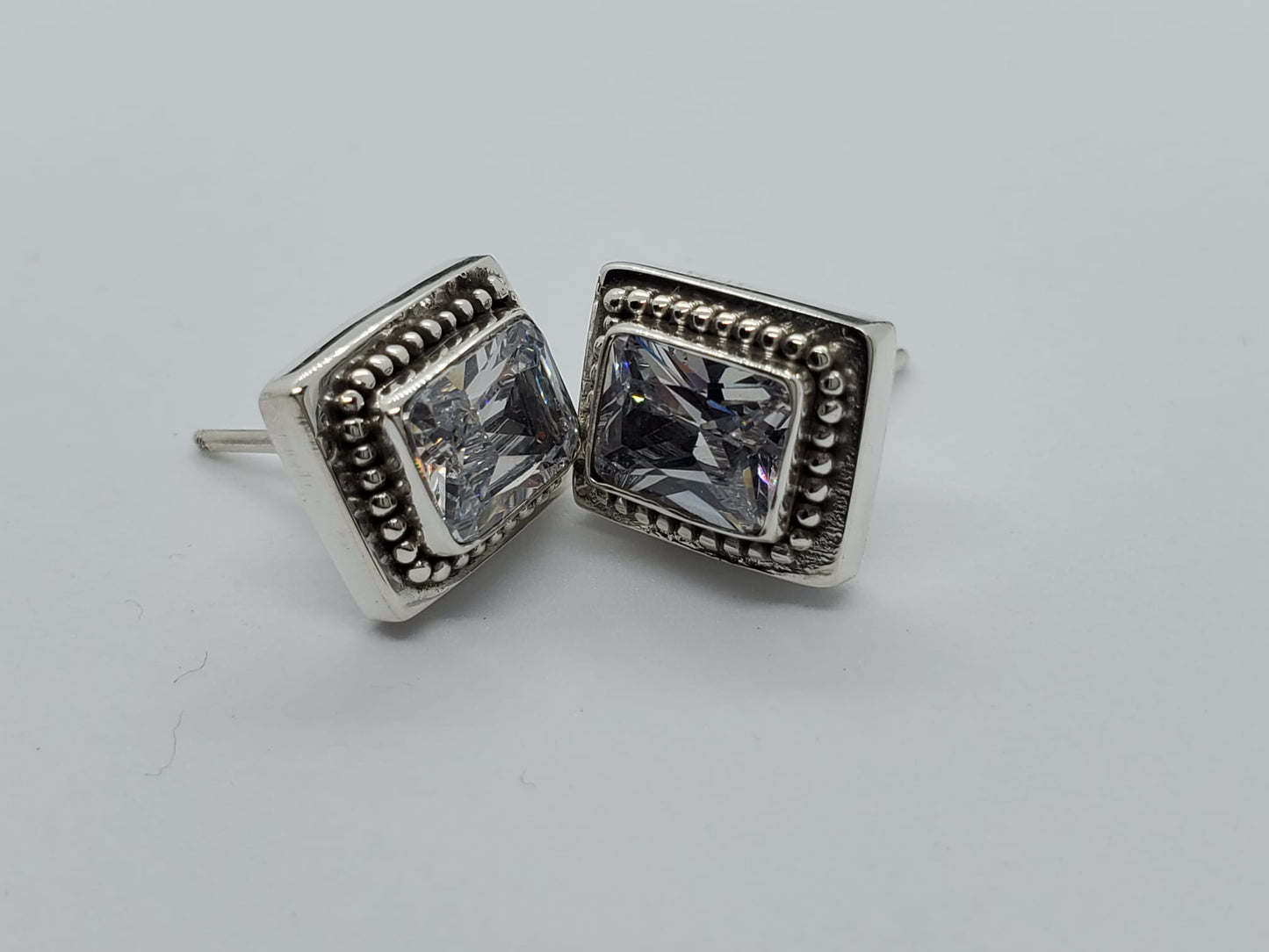 Quartz Studs