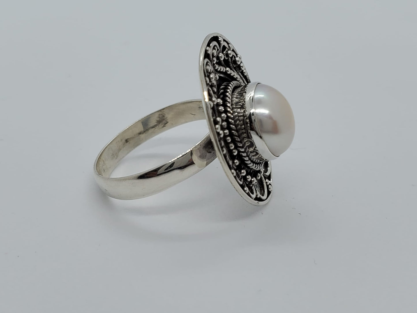 Mabe Pearl Cocktail Ring