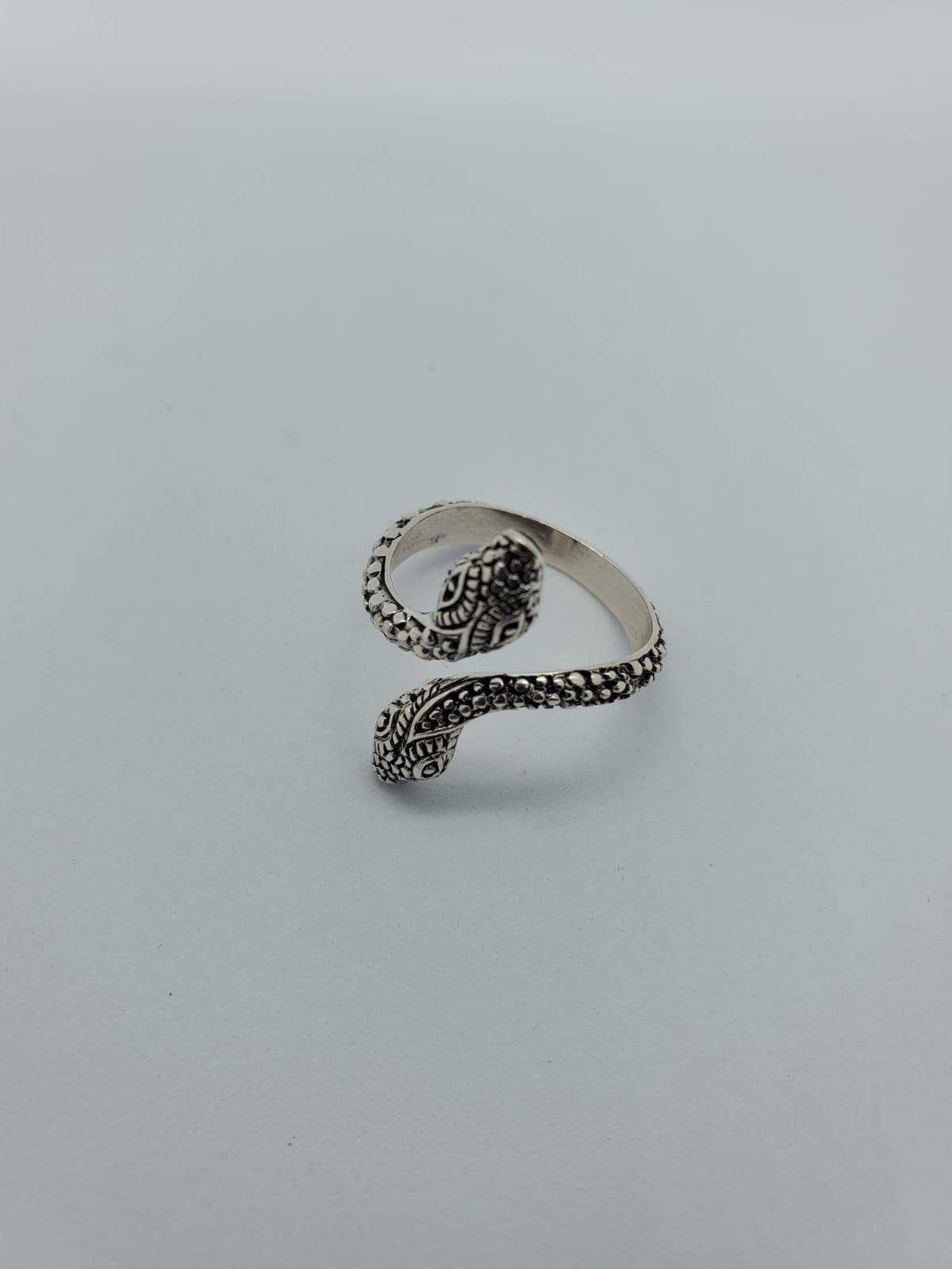 Adjustable Snake Ring