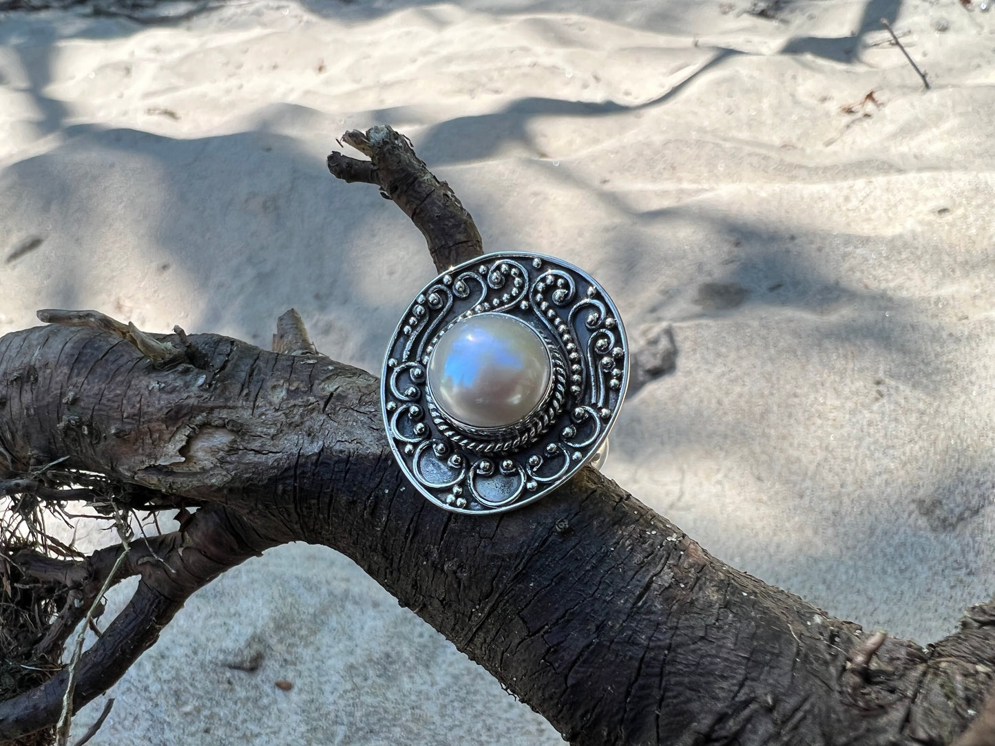 Mabe Pearl Cocktail Ring