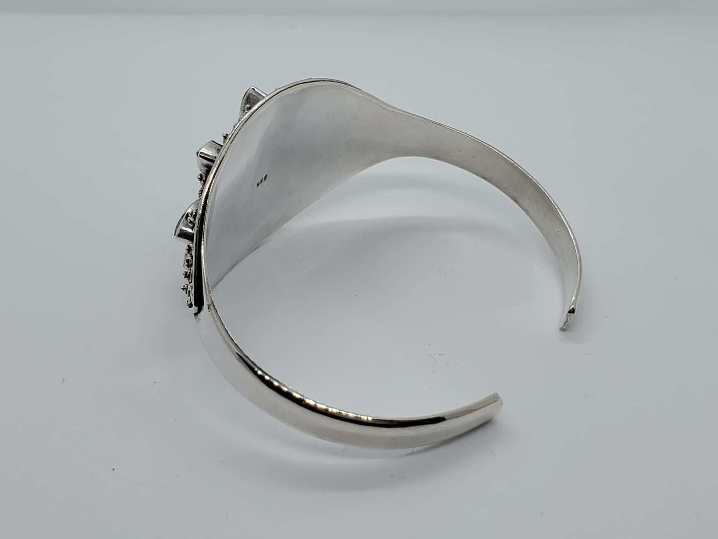 Multi stones Bangle
