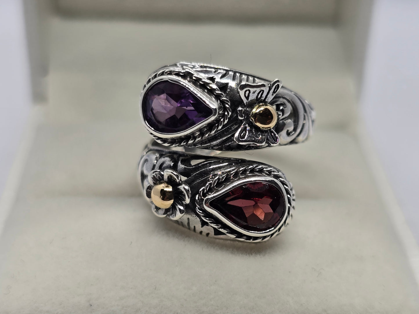 Huggie Ring - Amethyst & Garnet