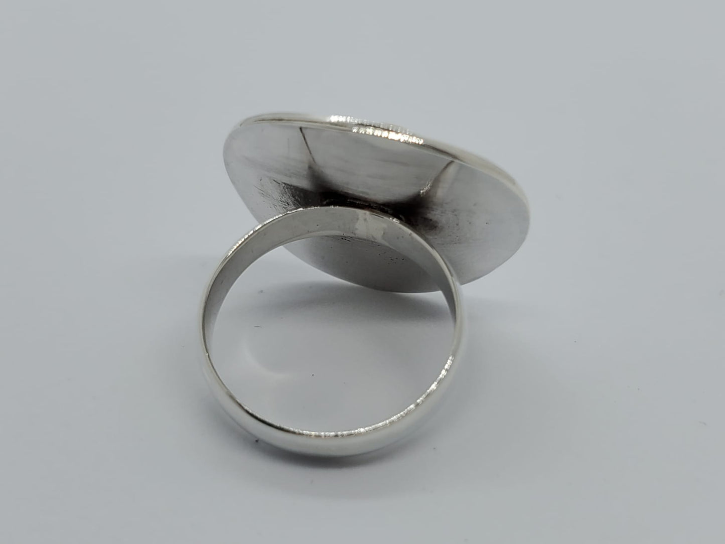 Poppy Seeds Statement Ring